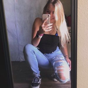 Meet your Posher, Alexis